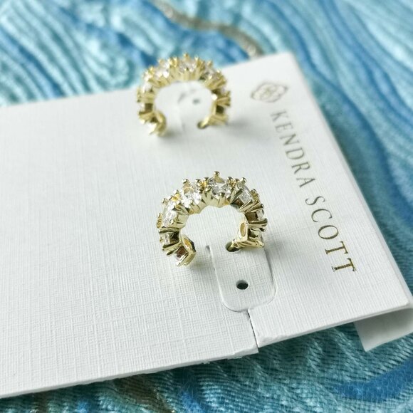 Kendra Scott Cailin Gold White Crystal Huggie Earrings. New with pouch - Picture 3 of 3